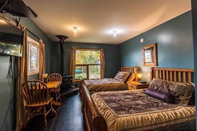 Aurora Bayside Inn Yellowknife Zewnętrze zdjęcie