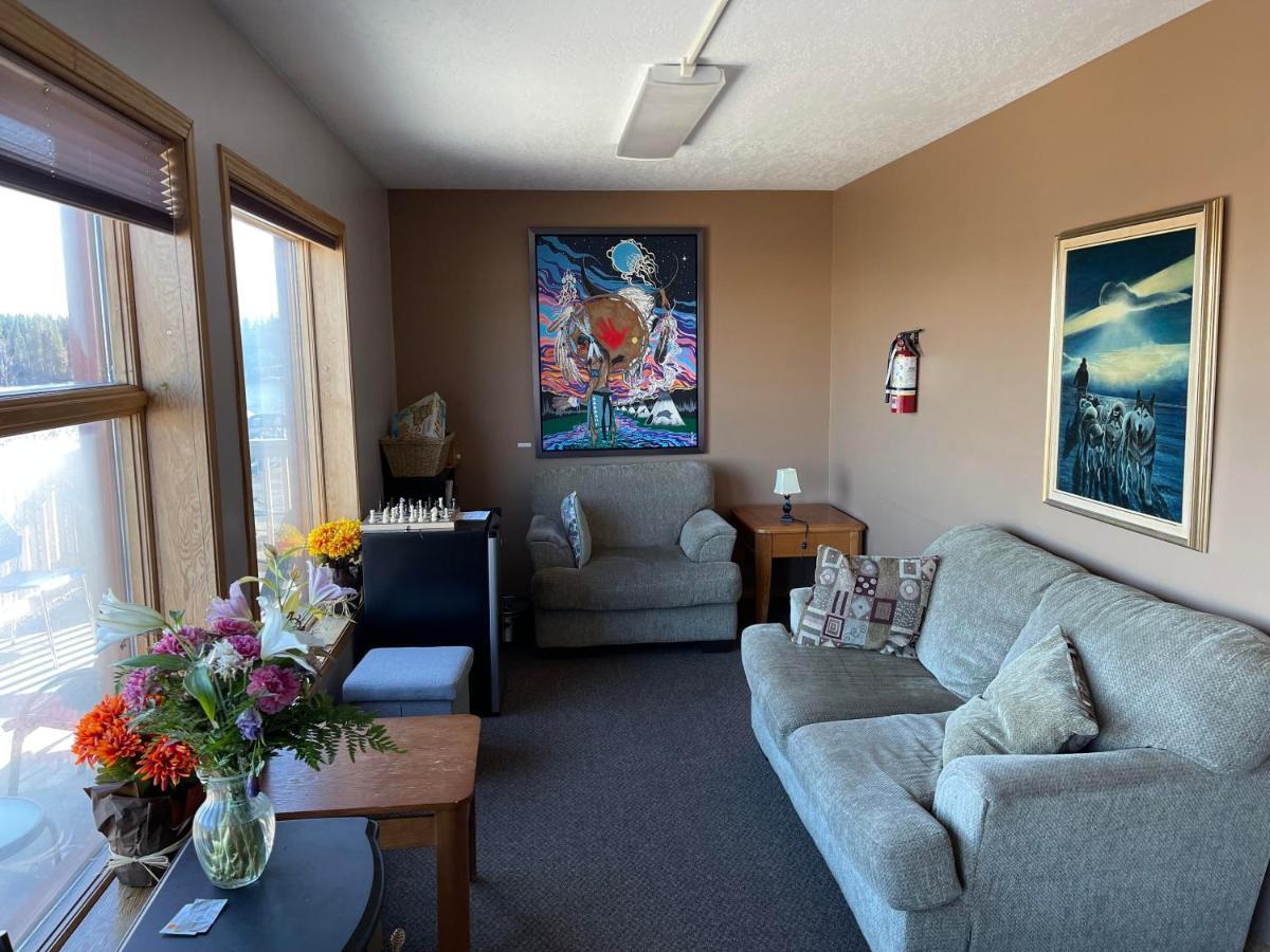 Aurora Bayside Inn Yellowknife Zewnętrze zdjęcie