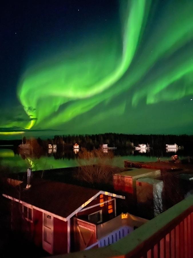 Aurora Bayside Inn Yellowknife Zewnętrze zdjęcie