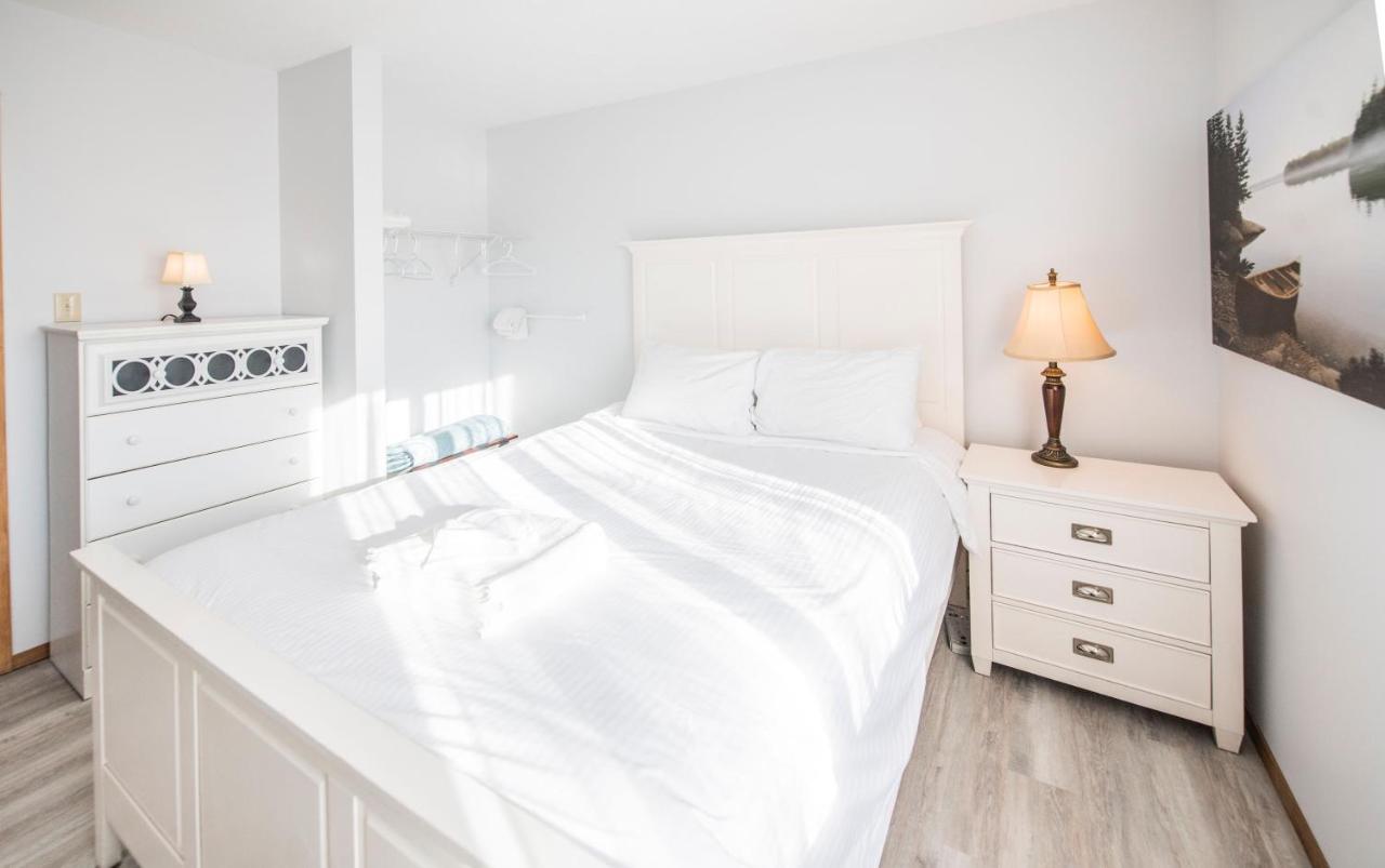 Aurora Bayside Inn Yellowknife Zewnętrze zdjęcie