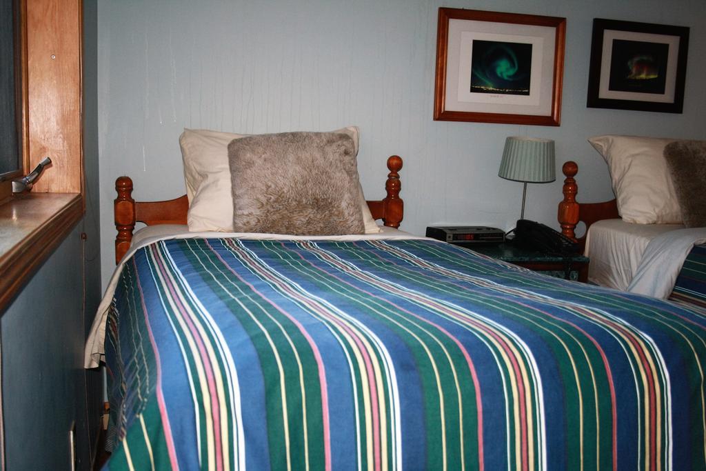 Aurora Bayside Inn Yellowknife Pokój zdjęcie