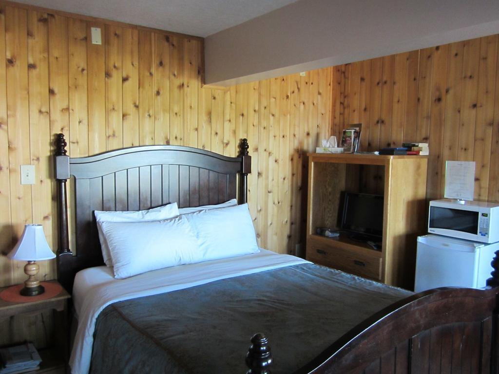 Aurora Bayside Inn Yellowknife Pokój zdjęcie